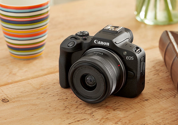 Улавяйте скъпи спомени в движение с Canon EOS R100 и RF 28mm F2.8 STM