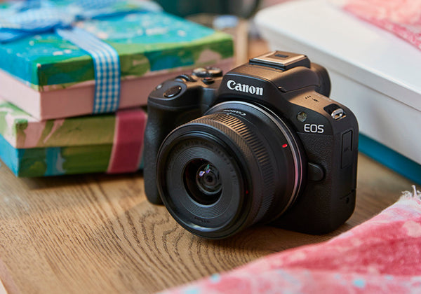 Canon EOS R50 - идеалното попълнение в гамата EOS R за създателите на съдържание