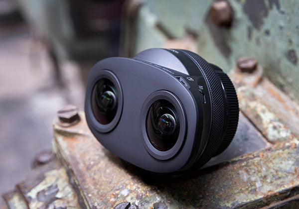 Canon обяви най-новия обектив от системата EOS VR - RF-S 3.9mm F3.5 STM DUAL FISHEYE