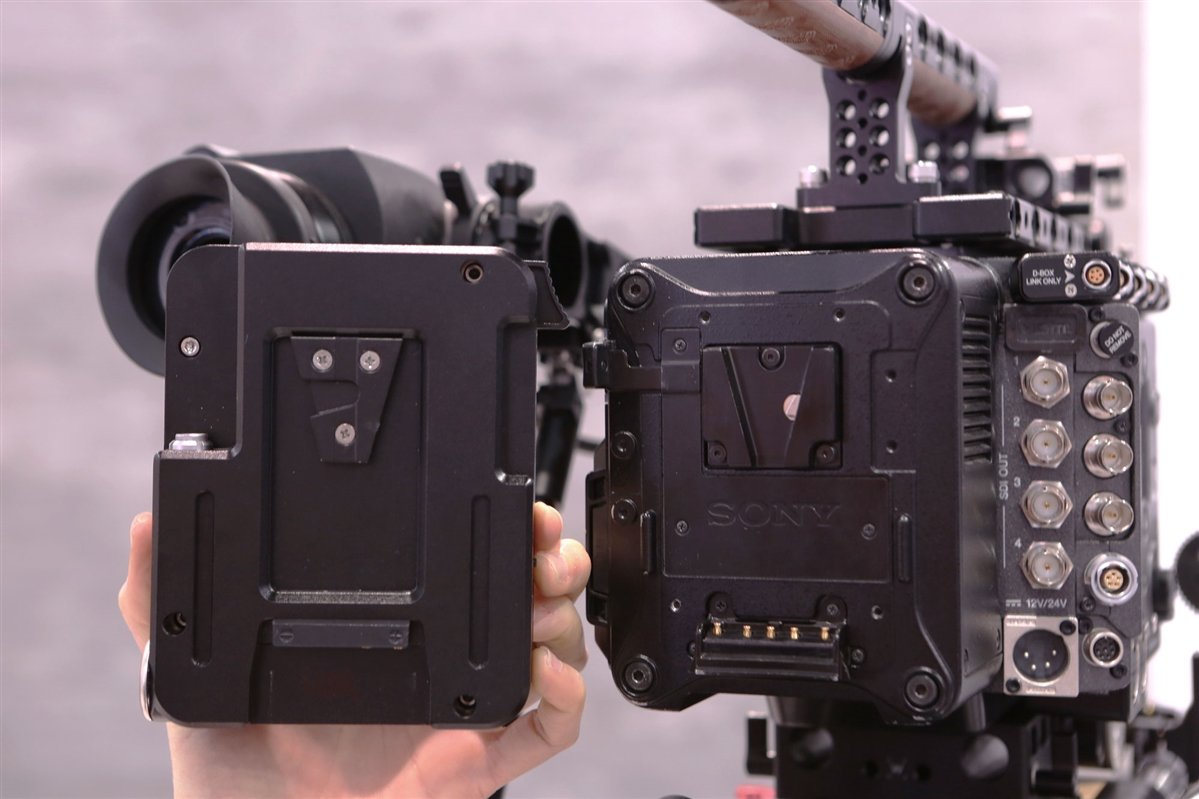 Anton Bauer D-Box  (Sony Venice, V-Mount)
