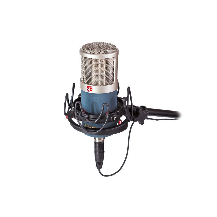 Rycote InVision USM for microphones weighing up to 900 grammes & between 55mm and 68mm in diameter.