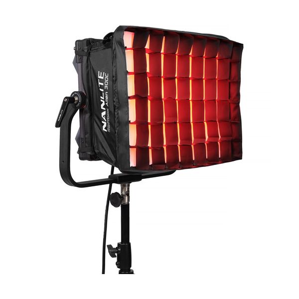 Диоден панел Nanlite Alien 300C RGBWW