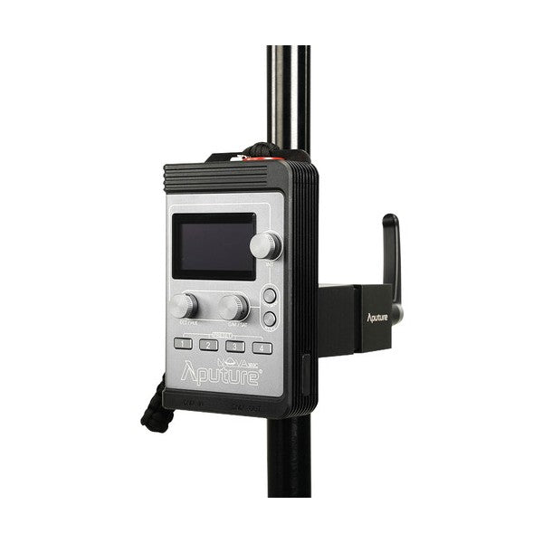Диоден RGBWW панел Aputure Nova P300c с куфар