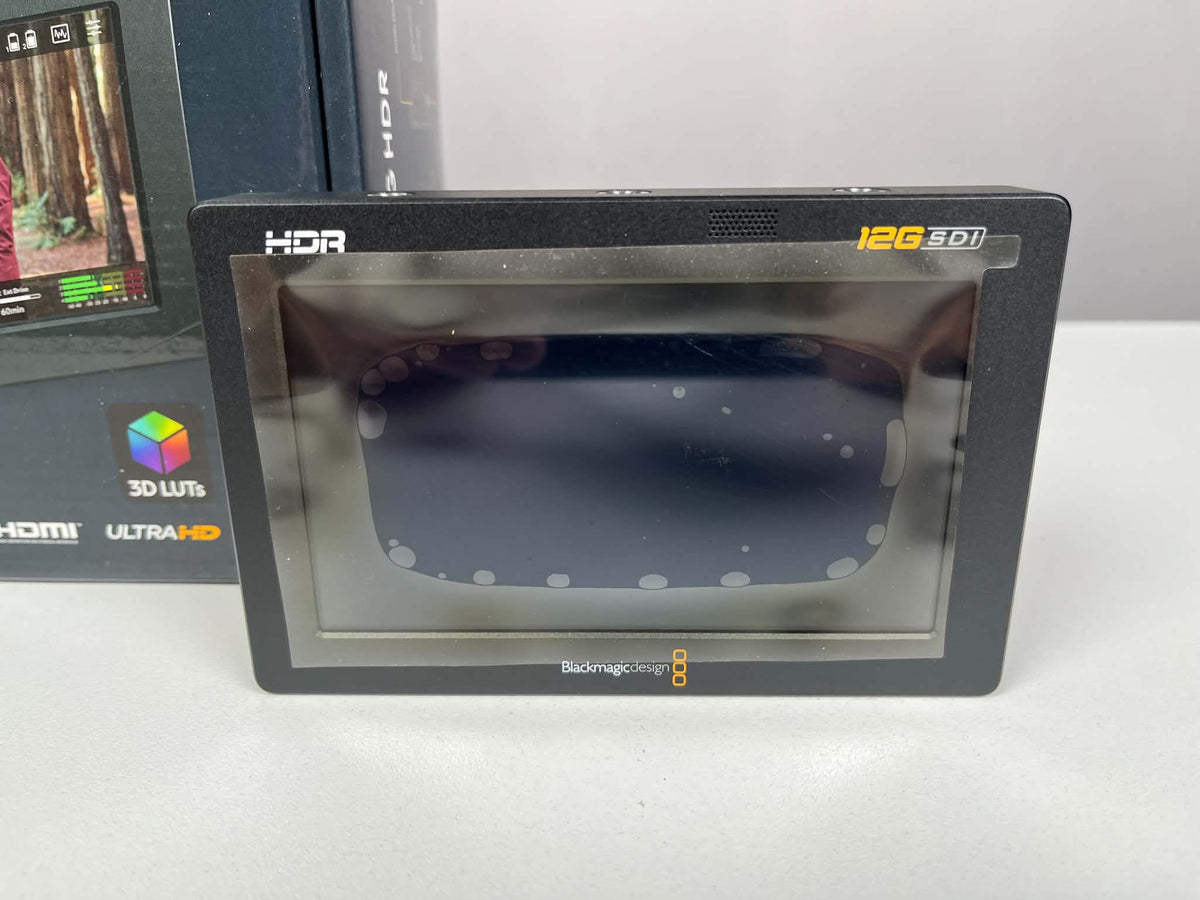 Втора употреба Blackmagic Video Assist 5 inch 12G HDR - Професионален монитор с 4K вграден рекордер