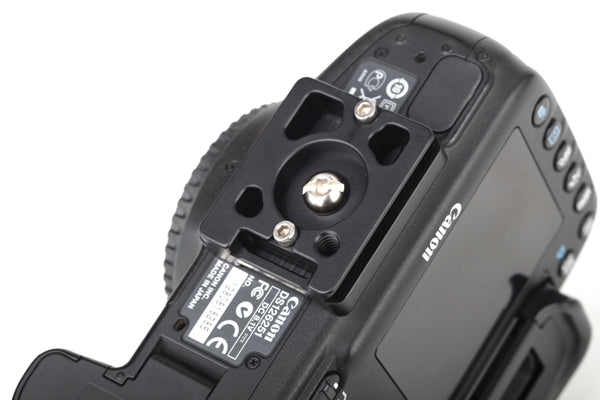 Sunwayfoto Custom Plate for Canon 7D