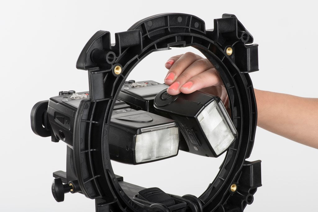 Manfrotto Ezybox Pro Адаптер за ръчна светкавица 2701