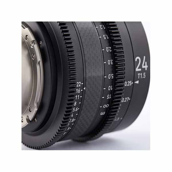 Кино обектив XEEN CF 24mm T1.5 E-mount 8K