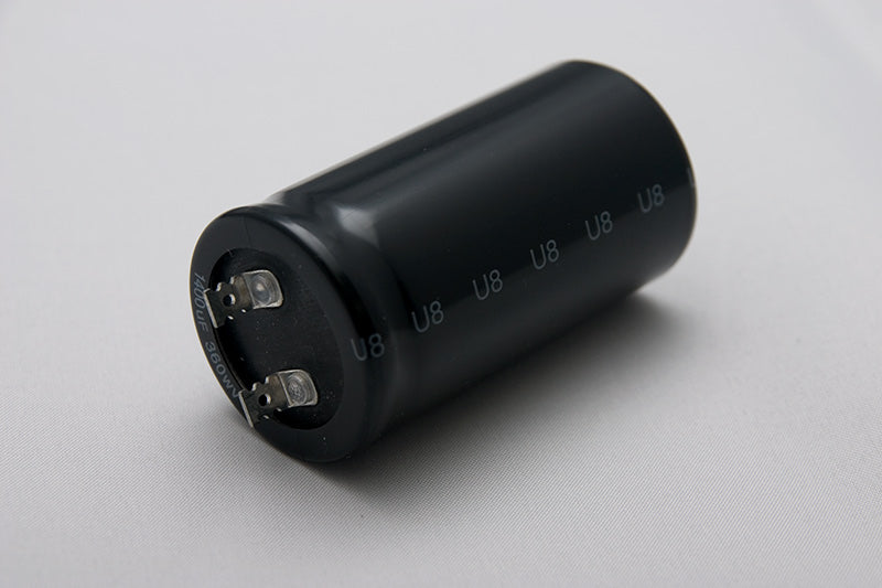 Кондензатор - 2200μF