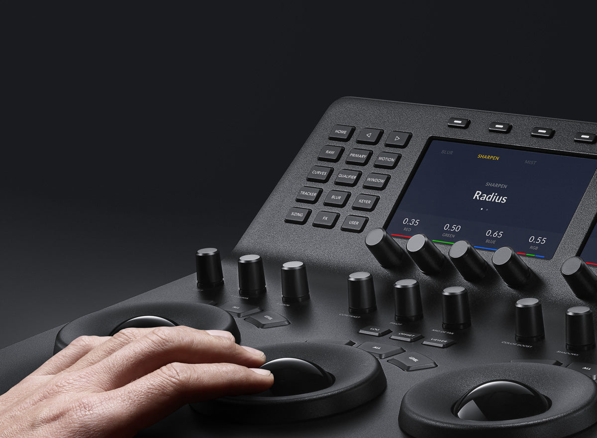 DaVinci Resolve Mini Panel