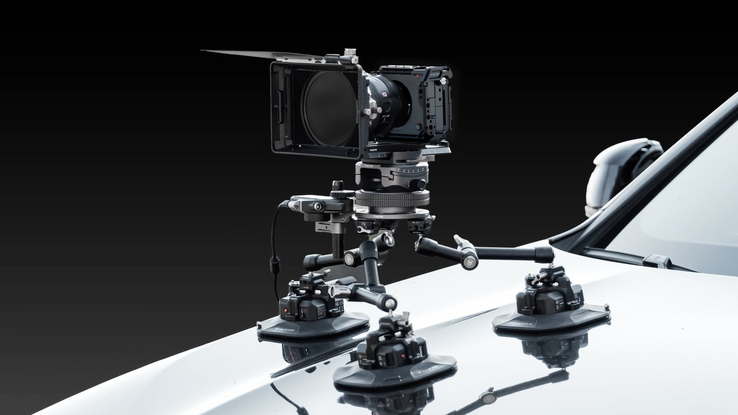 TILTA Power Комплект клетка за камера Sony FX5 - Черна
