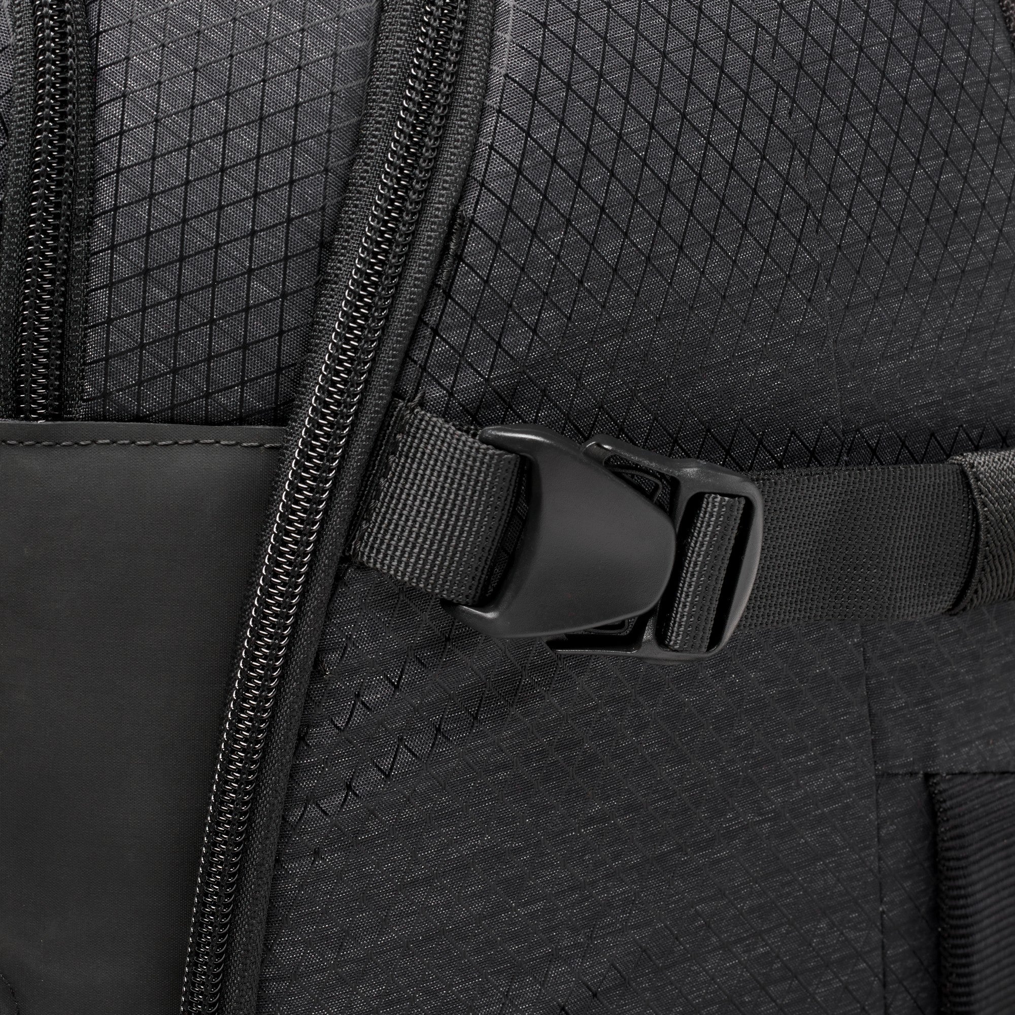 Раница Manfrotto PRO Light Backloader M за CSC/DSLR - 16L