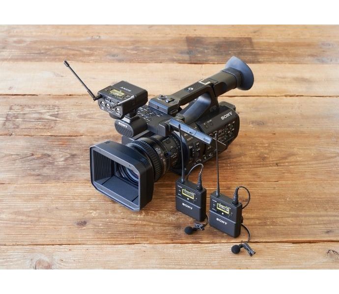 Sony UWP-D27/K42 К-т 2бр. предаватели и  Безжичен двуканален приемник 638.025 - 694.000 MHz