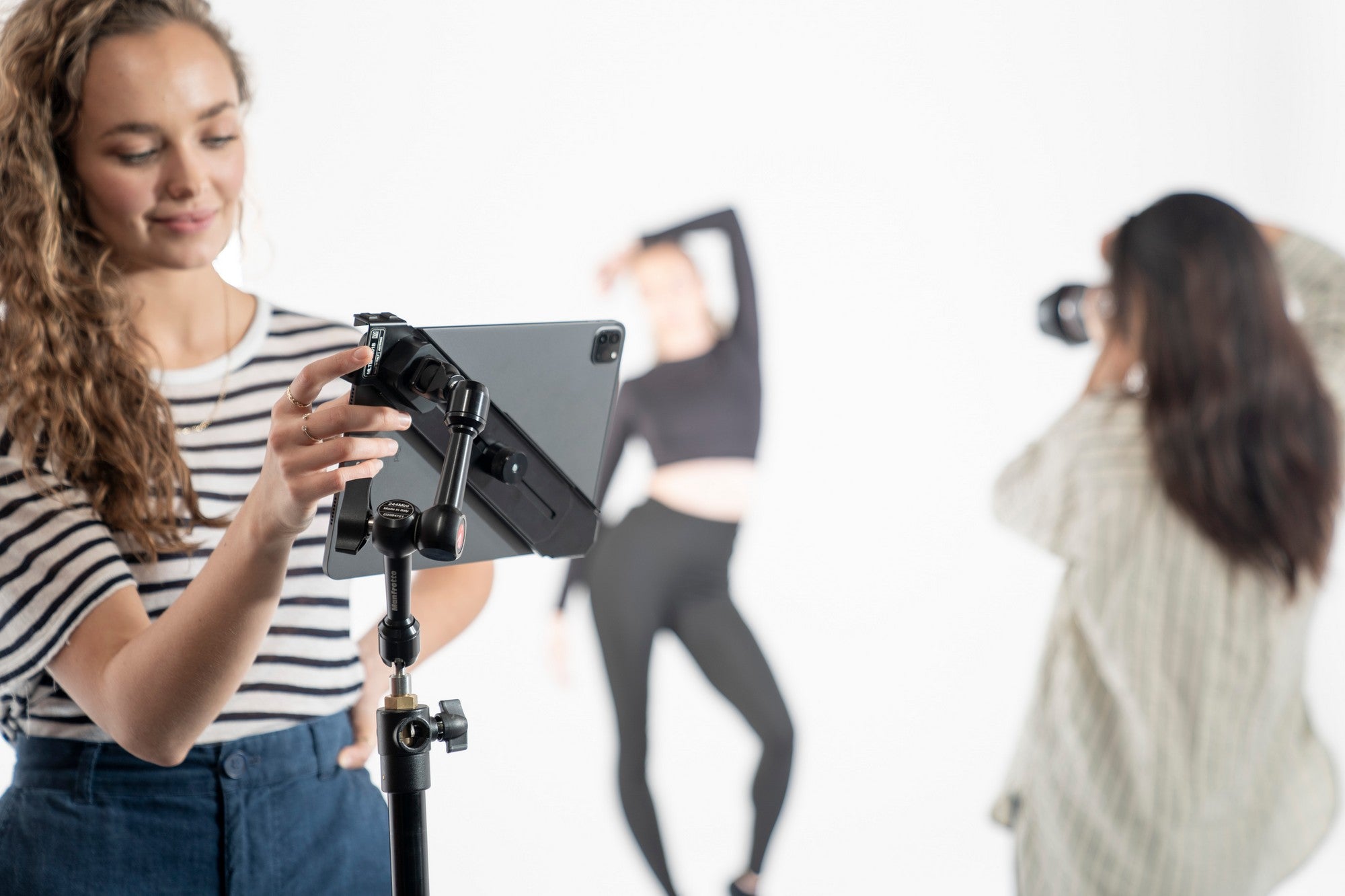 Manfrotto TetherGear държач за таблети от 9 до 13 инча