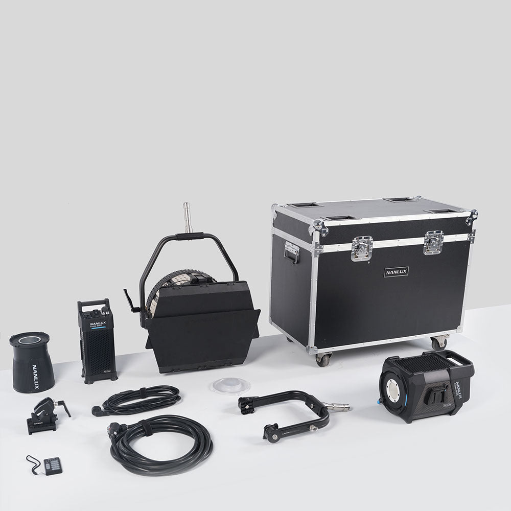 NANLUX Evoke 900C Spot Light with Fresnel and Flight Case