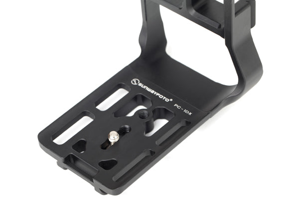 Sunwayfoto 1DX  Arca-swiss L-bracket mkII