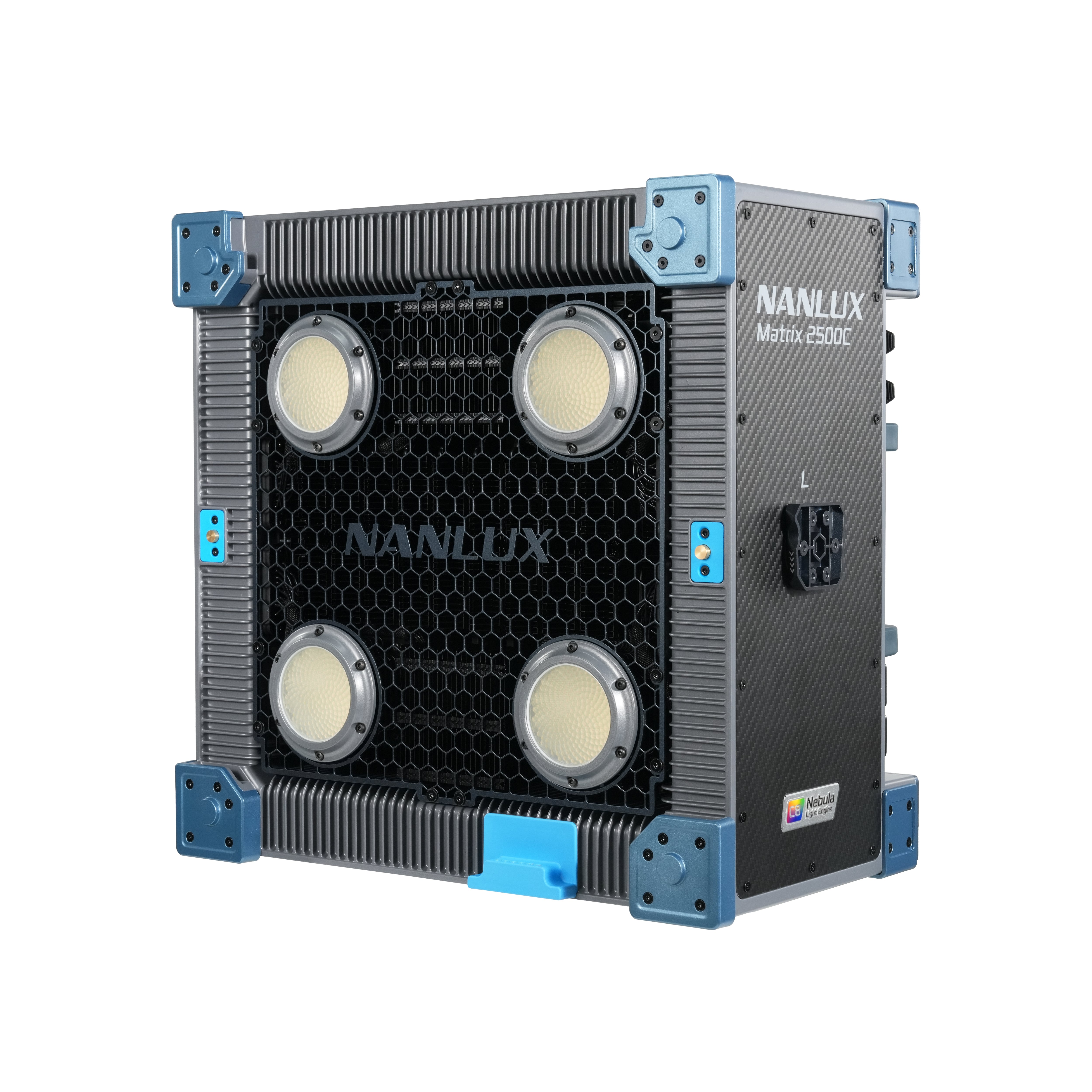 Диодно осветление с 4 глави NANLUX Matrix 2500C Full color с транспортен куфар