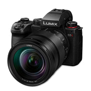 Фотоапарат Panasonic Lumix S5 II с обектив Lumix S 24-105mm f4