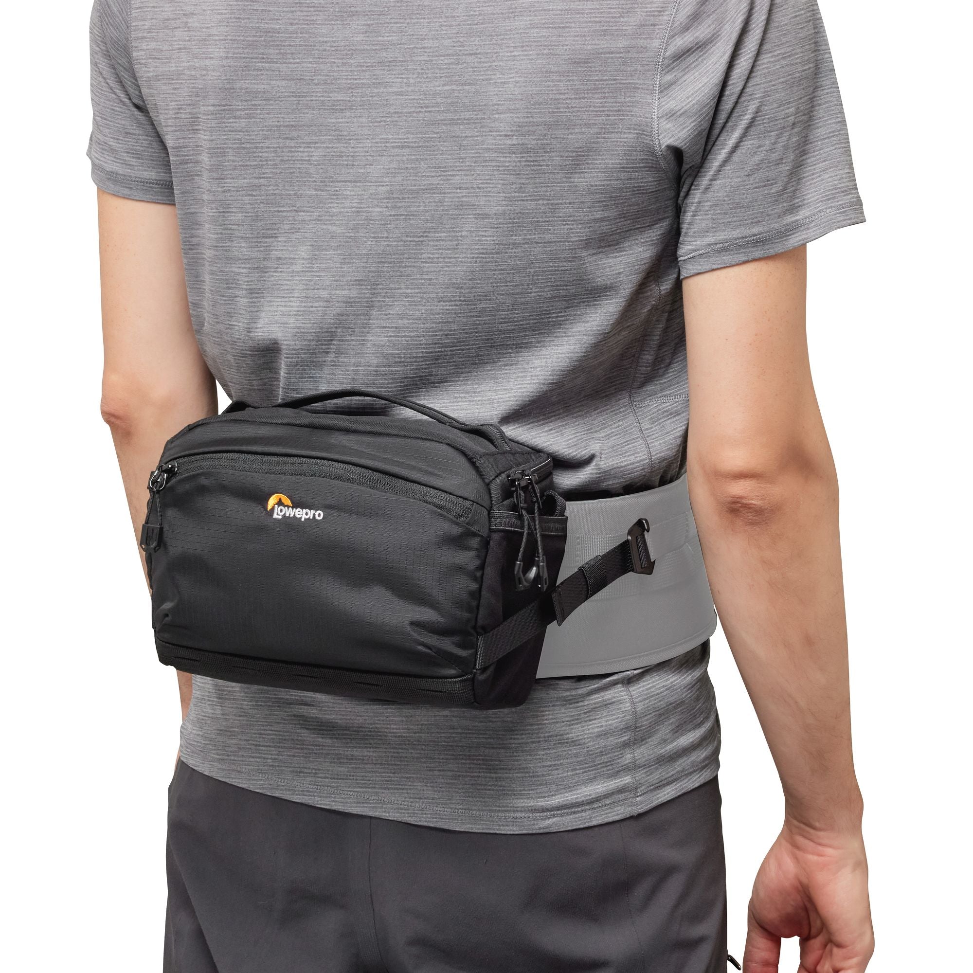 Чанта слинг Lowepro ProTactic Lite SLX 110 AW III