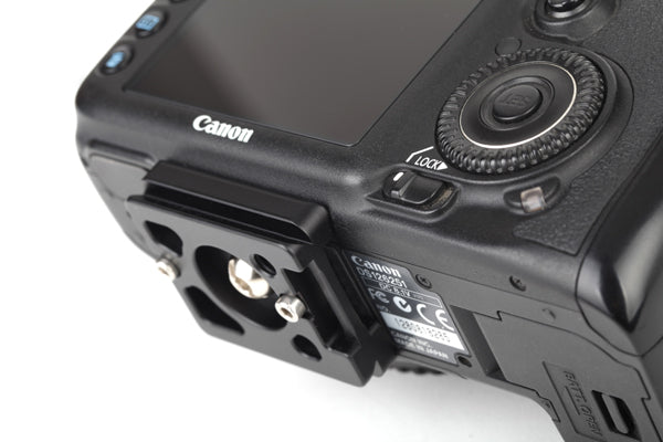 Sunwayfoto Custom Plate for Canon 7D