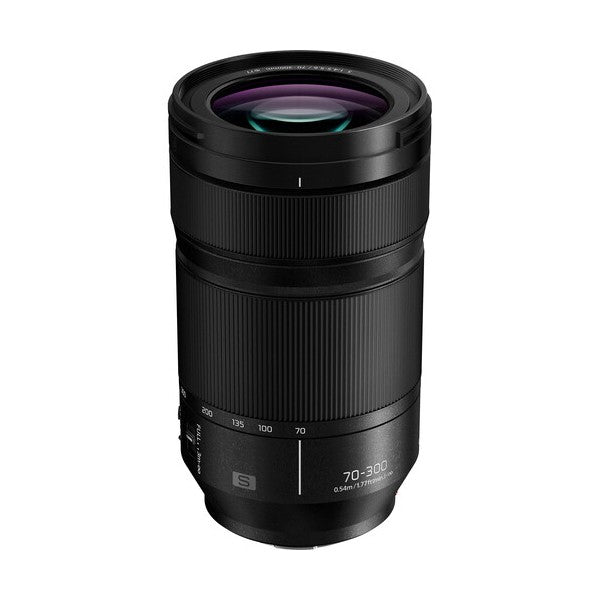 Panasonic Lumix S 70-300mm f4.5-5.6 MACRO O.I.S.