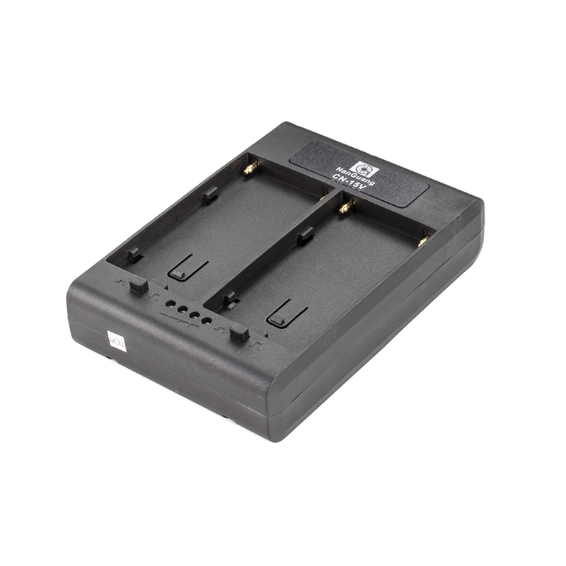 Adapter V-lock/NP-F CN-15V