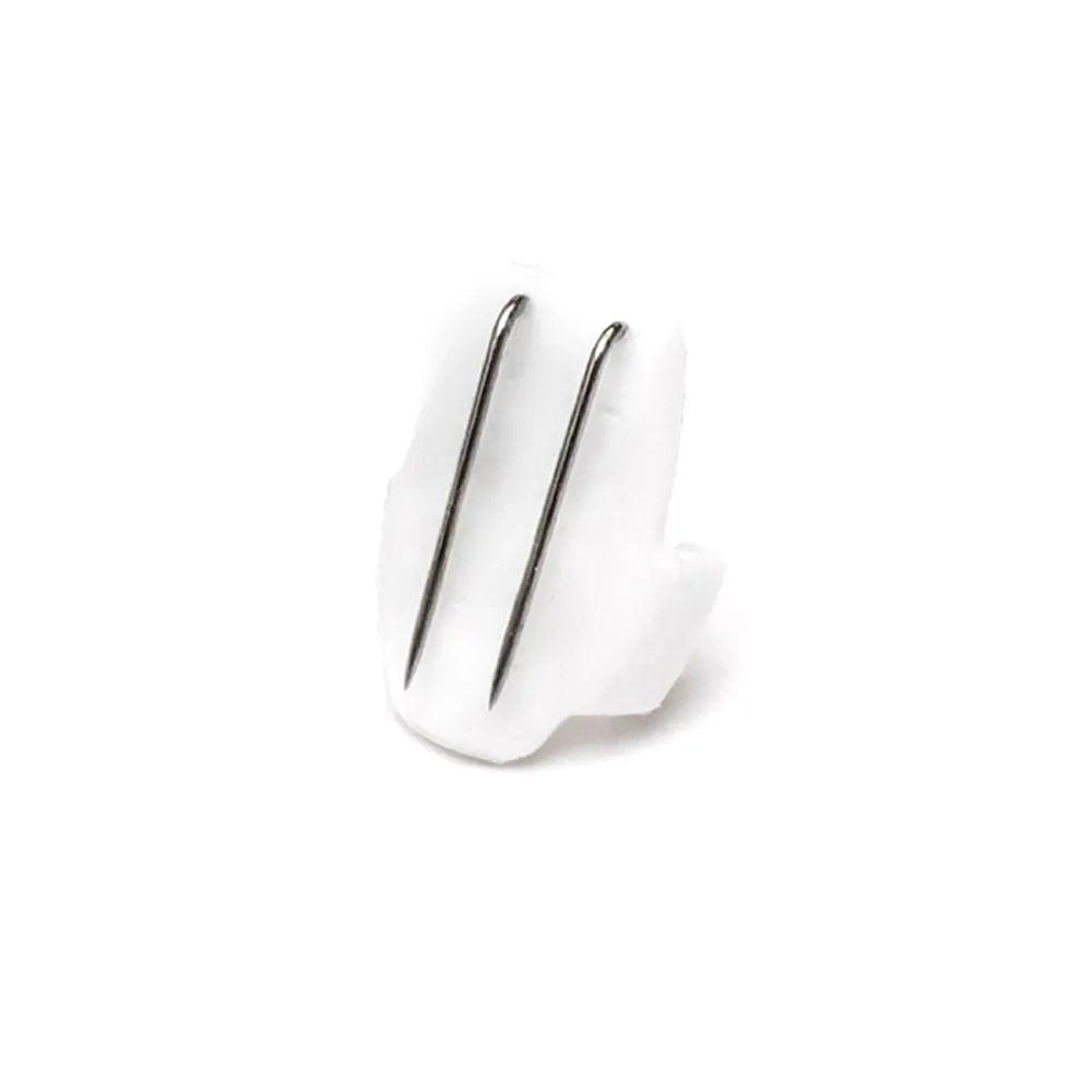 Viviana Vampire Clip for Beetle Concealer (white