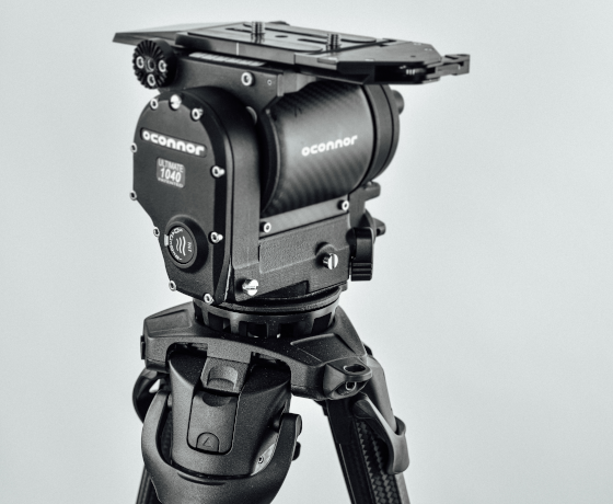 OConnor 1040 Fluid Head and flowtech 100 Tripod kit