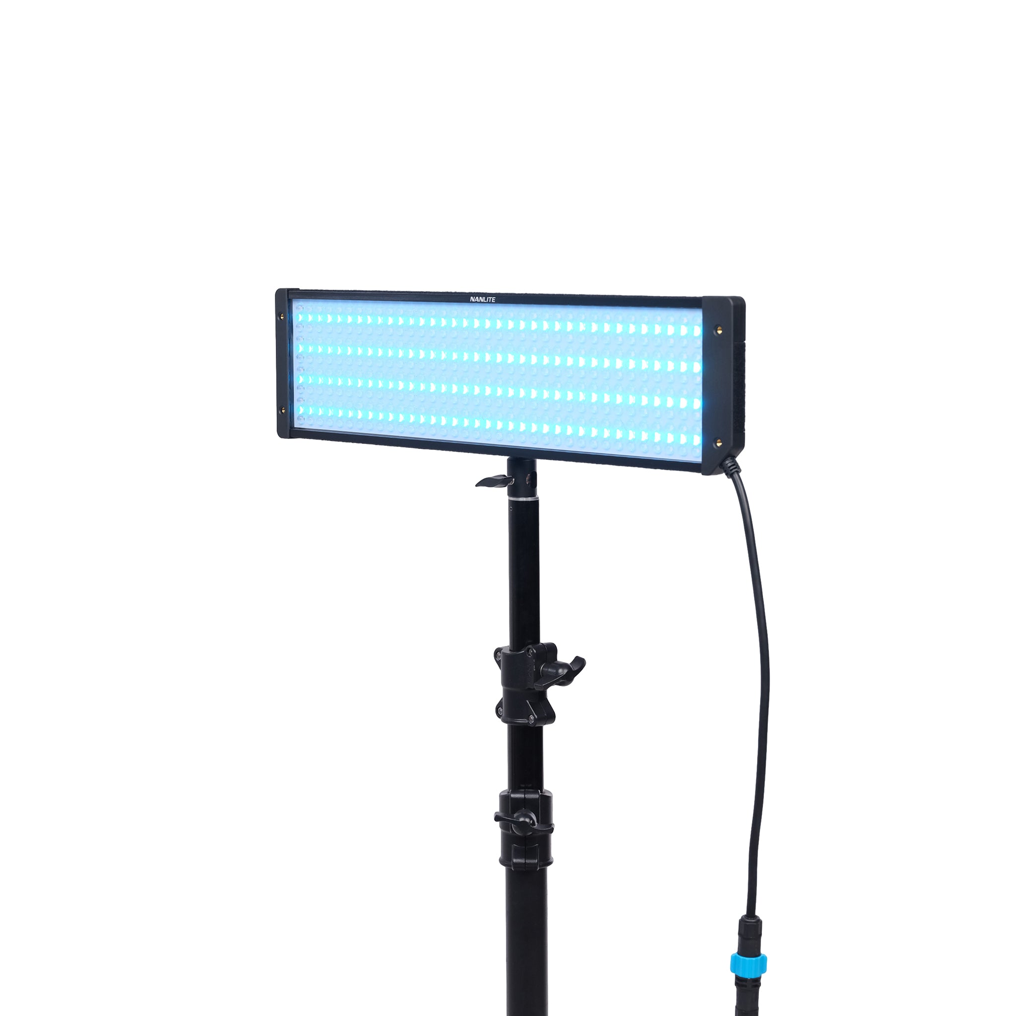 Nanlite PavoSlim 60CL RGBWW light panel (2x0.5)