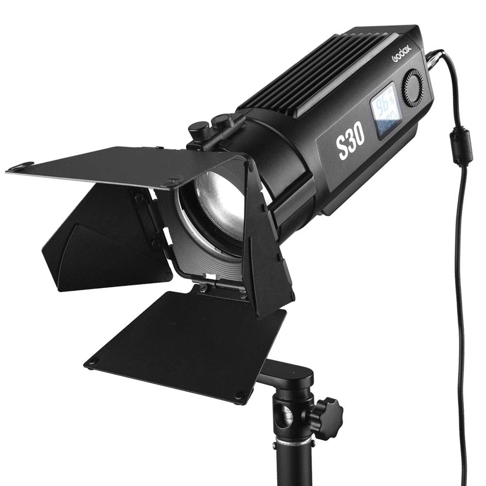 Диодно спотово осветление с фокусиране Godox S30