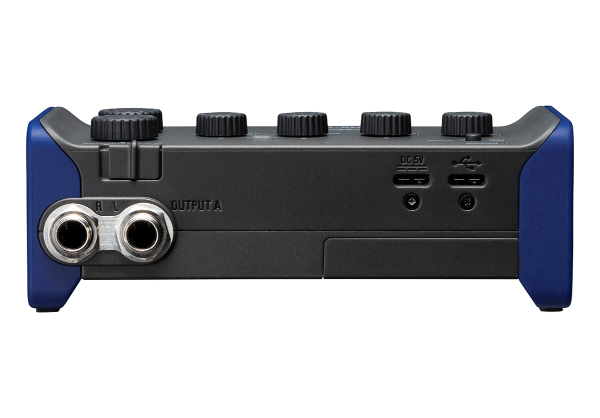 Аудио интерфейс ZOOM AMS-44