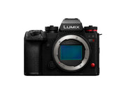 Фотоапарат Panasonic Lumix S1 II тяло