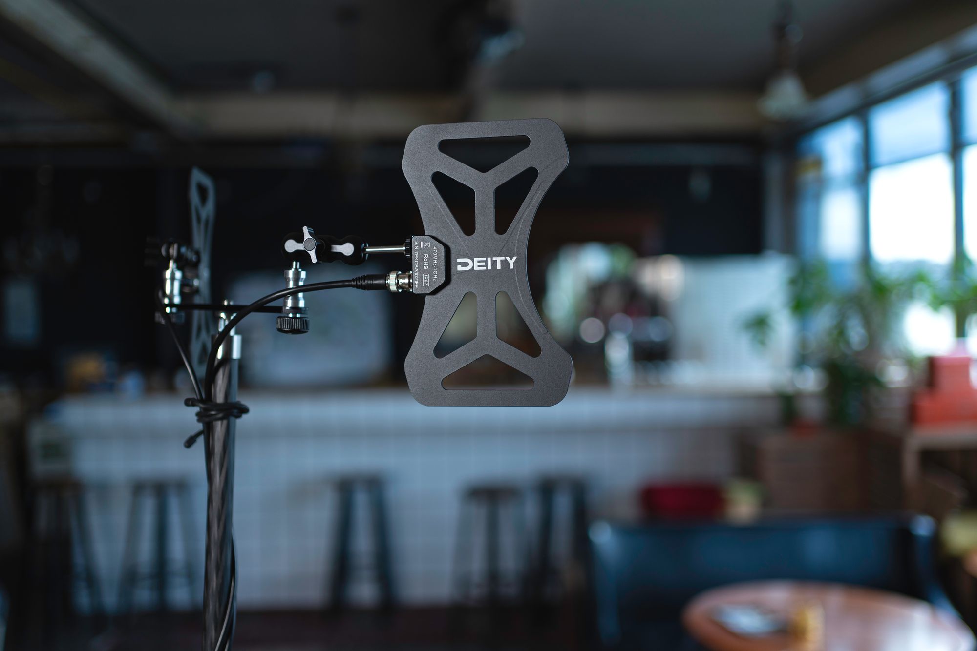 Deity BF1 – BUTTERFLY ANTENNA WIDEBAND ANTENNA  - 470MHz - 1GHz