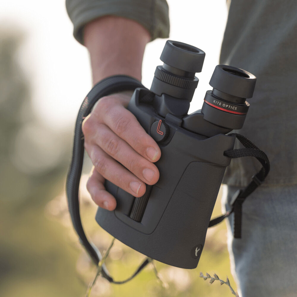 Бинокъл Kite Optics APC 42 16x42 - стабилизиран - 30г. гаранция