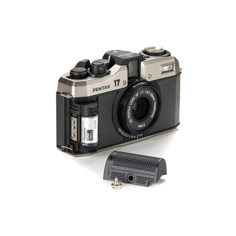 Филмов фототапарат Pentax 17