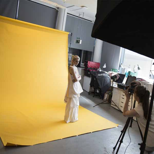 Colorama paper background 2.72 x 11 m - Buttercup