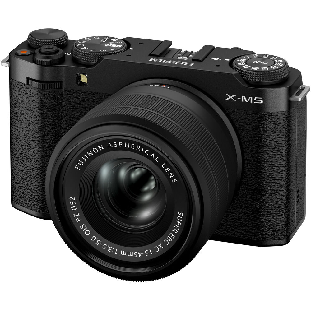 Фотоапарат Fujifilm X-M5 с обектив XC 15-45mm f/3.5-5.6 (Черен)