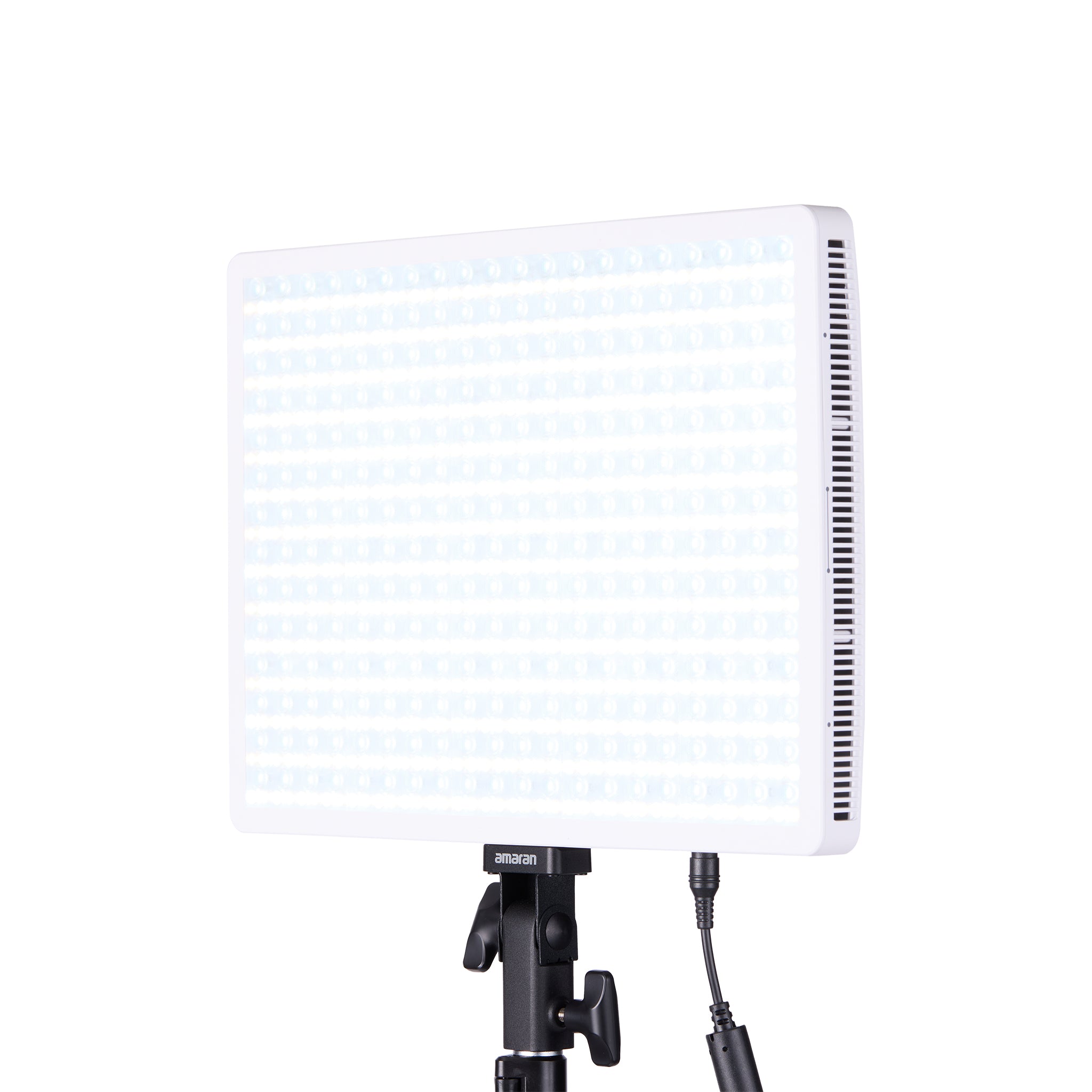 Диоден панел Amaran Pano 120c RGBWW White