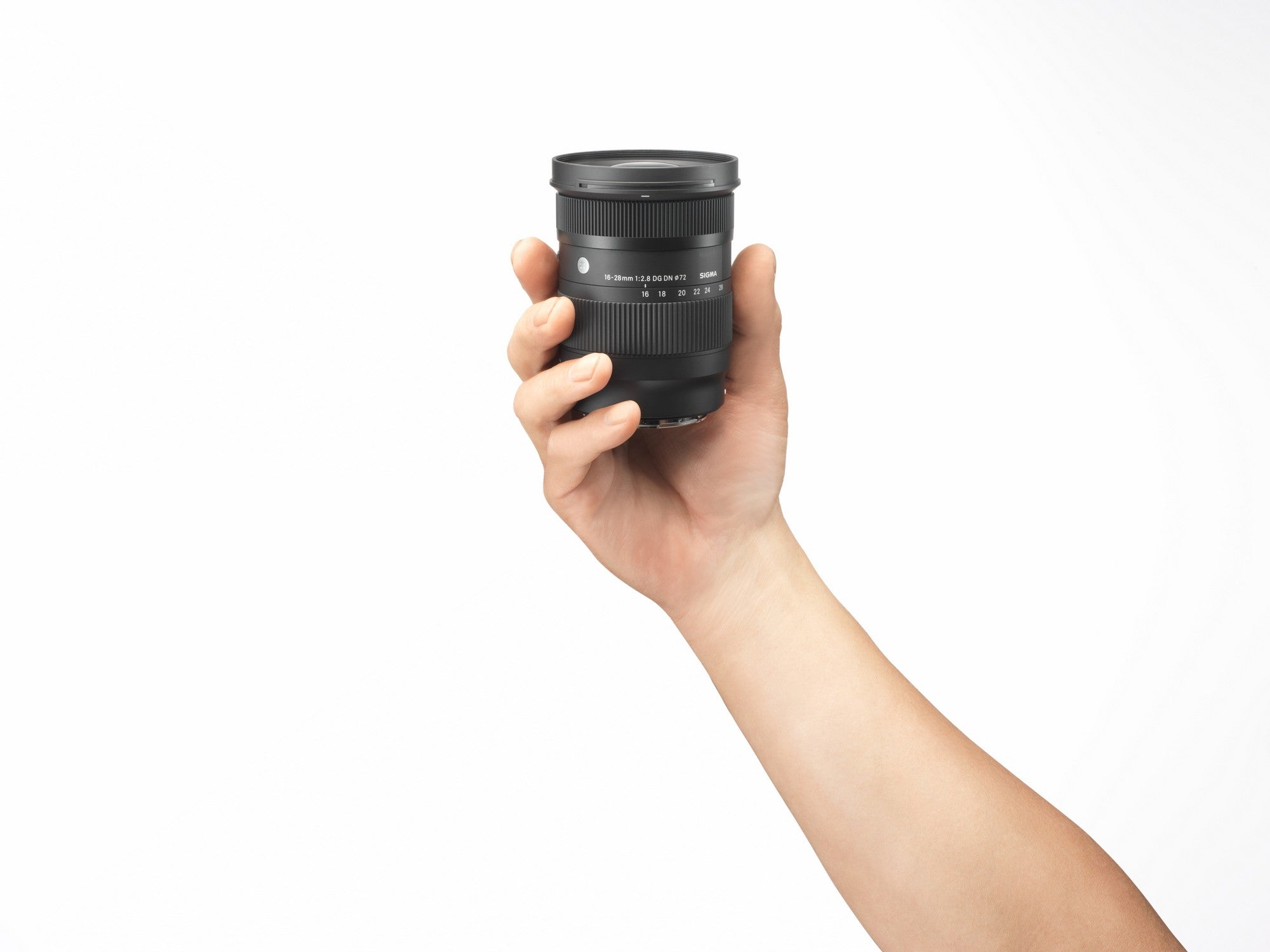 Sigma 16-28mm f2.8 DG DN Contemporary Lens for Leica L