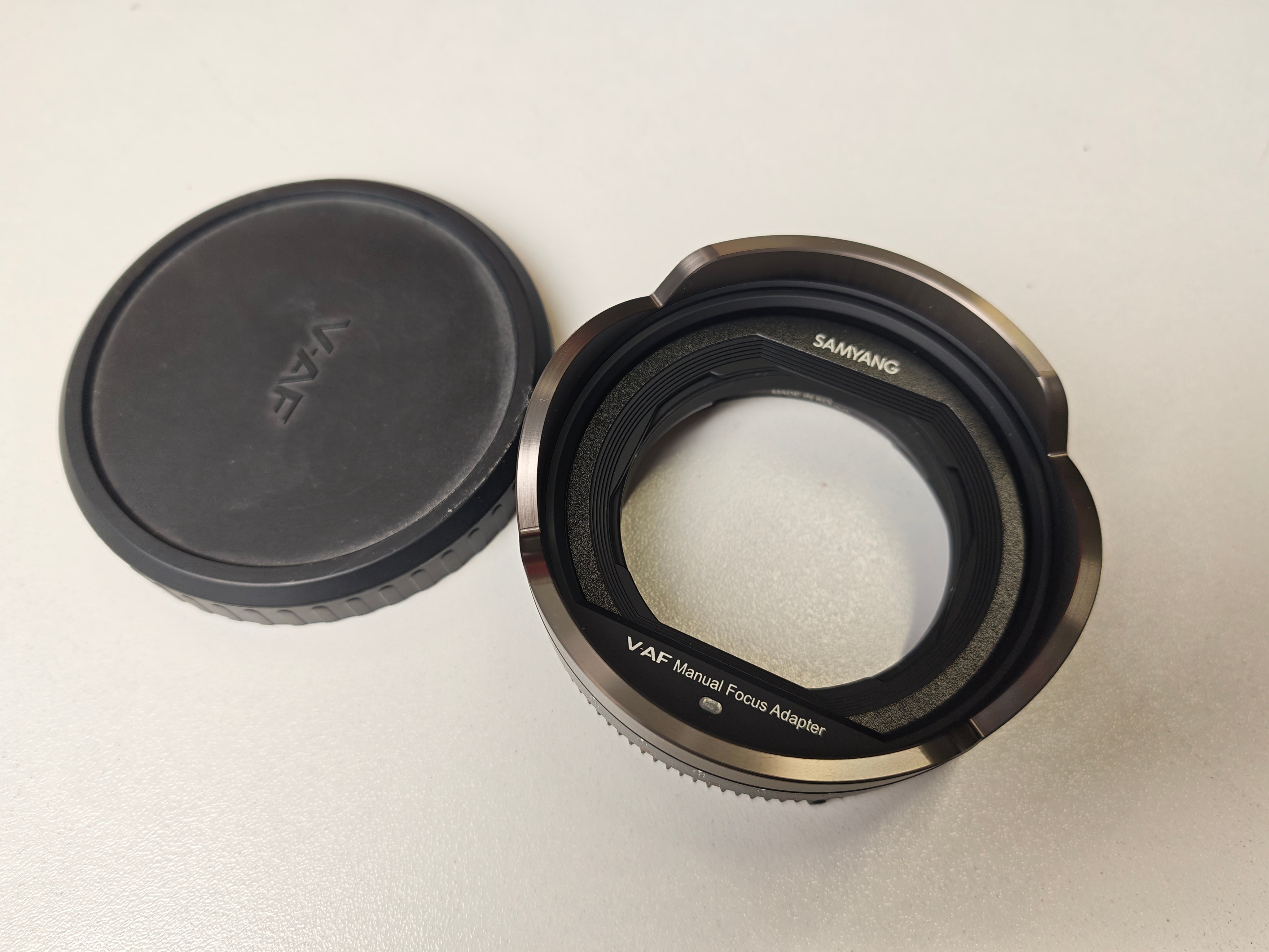 Second hand Samyang V-AF MF Adapter