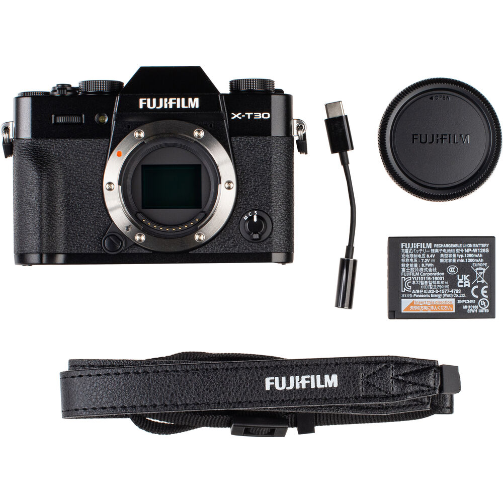 Фотоапарат Fujifilm X-T30 III (черен) с обектив Fujifilm XC 13-33mm f/3.5-6.3