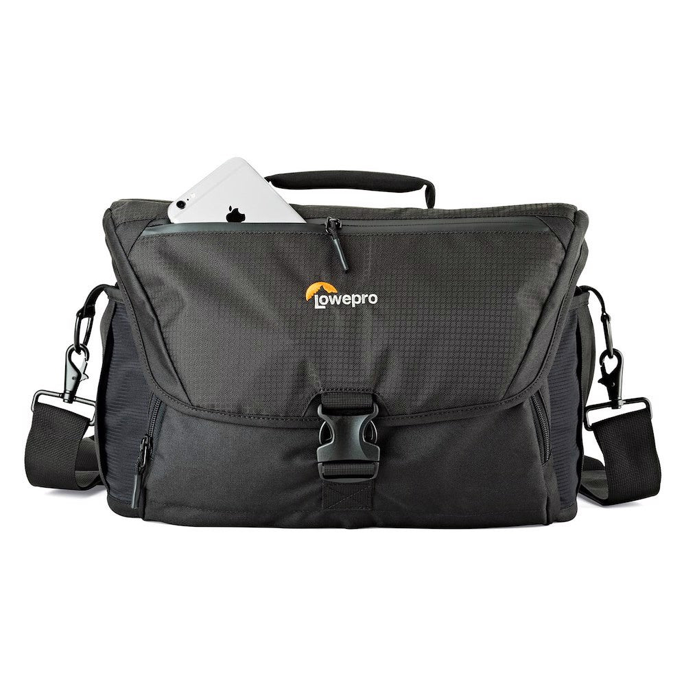 Чанта Lowepro Nova 200 AW II - Черно