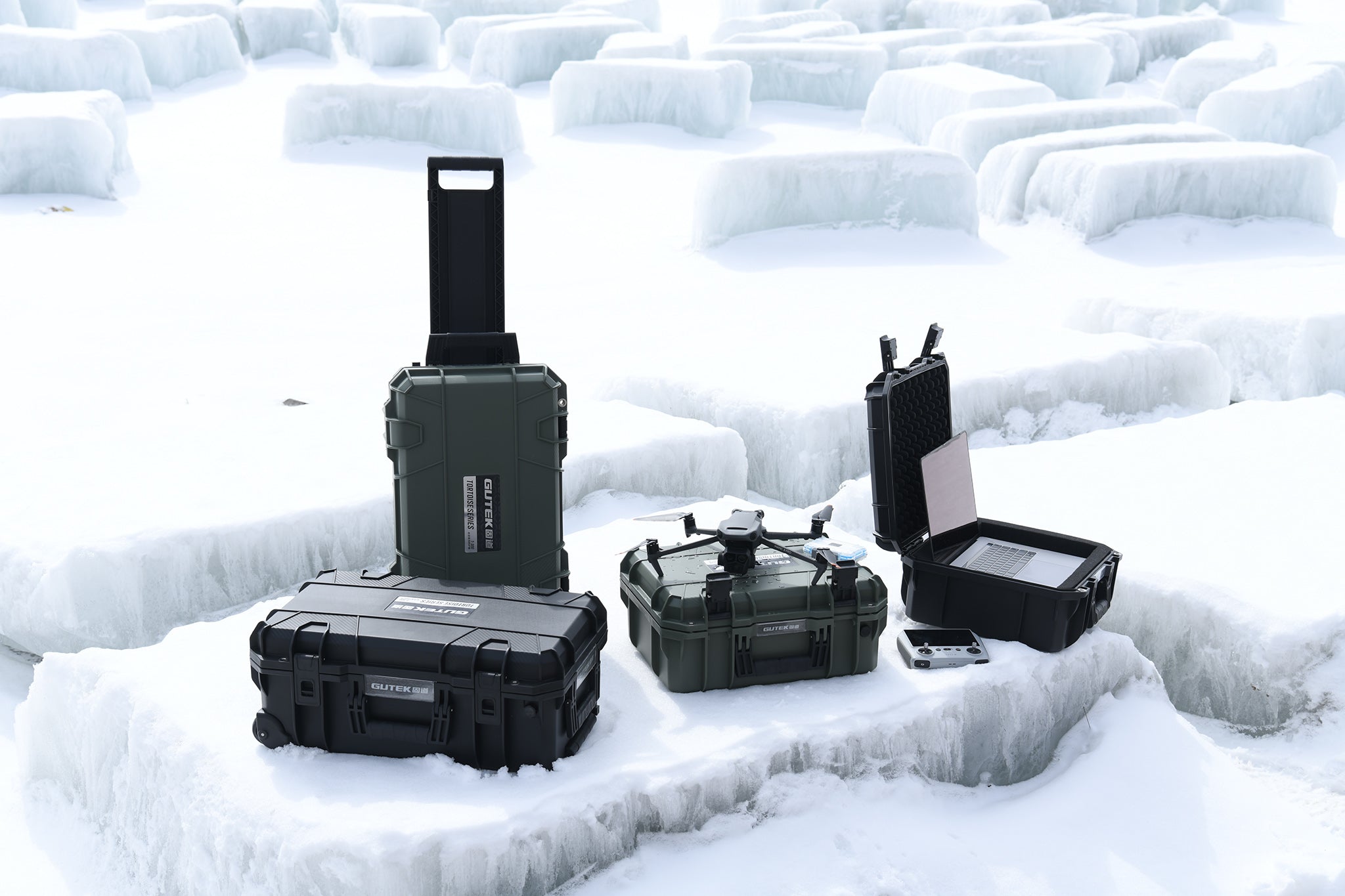 Твърд куфар GUTEK Tortoise T-230 Black - IP67
