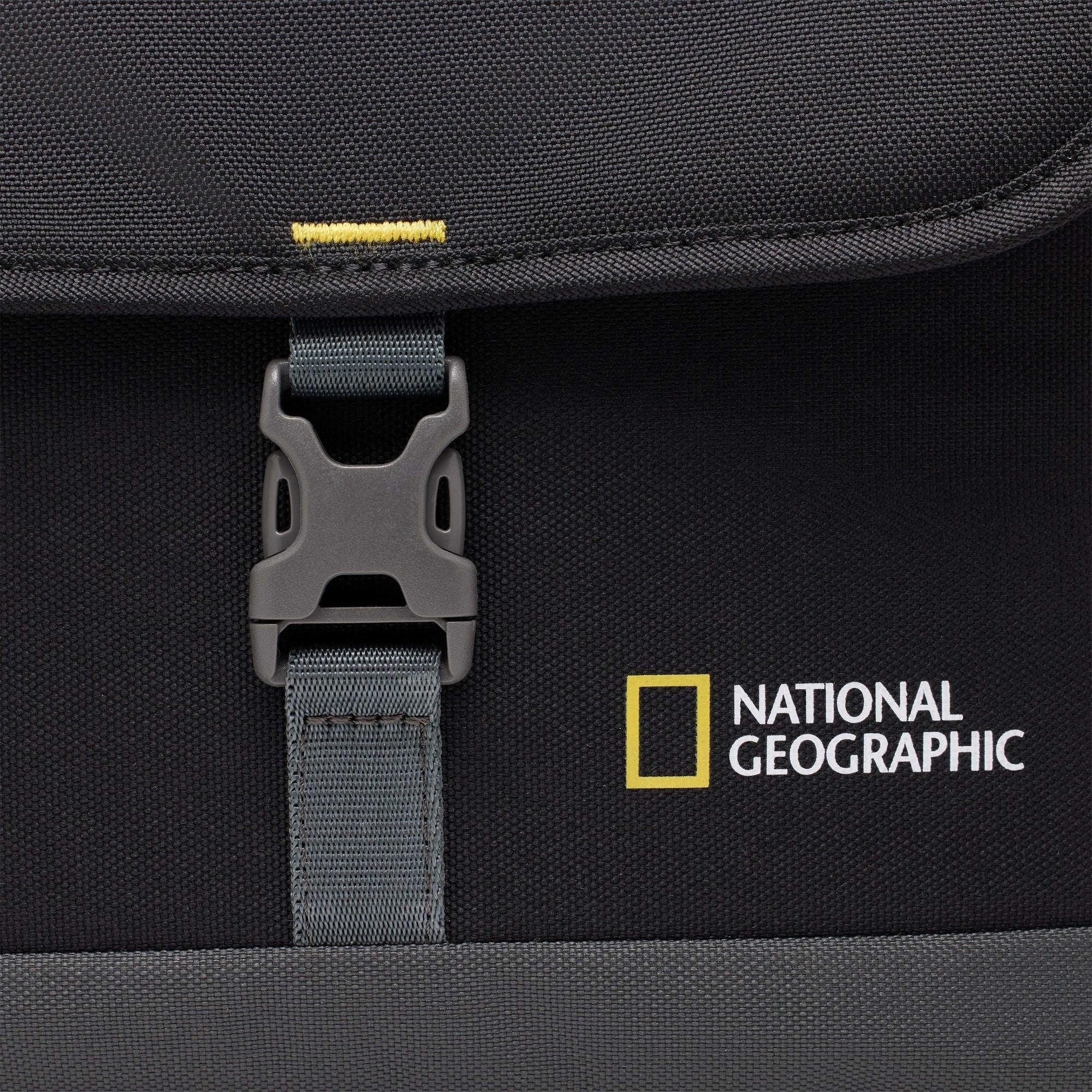 Чанта National Geographic E2 2370 Medium - за носене на рамо