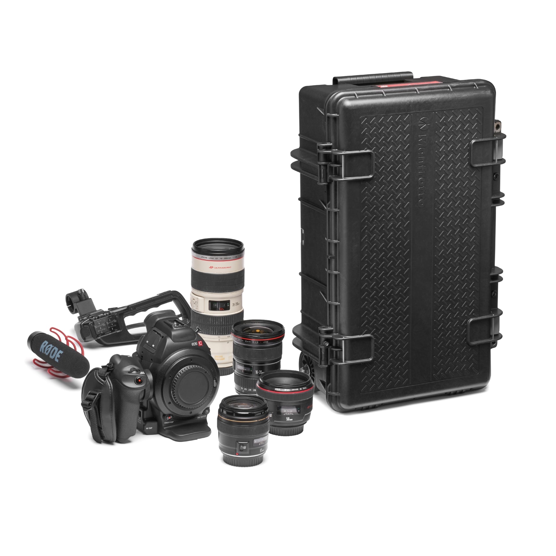Manfrotto Pro Light Reloader Tough-55 LowLid carry-on camera roller bag