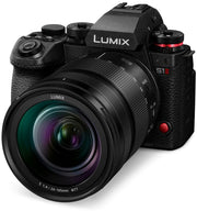 Panasonic Lumix S1 II kit with Lumix 24-105mm