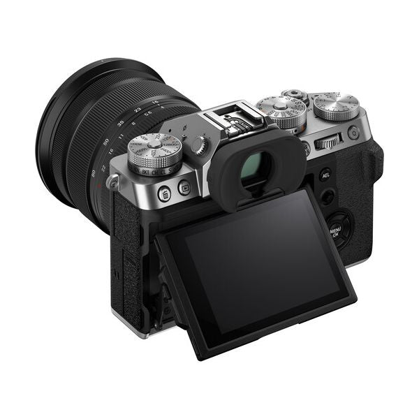Фотоапарат Fujifilm X-T5 (сребърен) с обектив Fujifilm Fujinon XF 16-80mm f4 R OIS WR