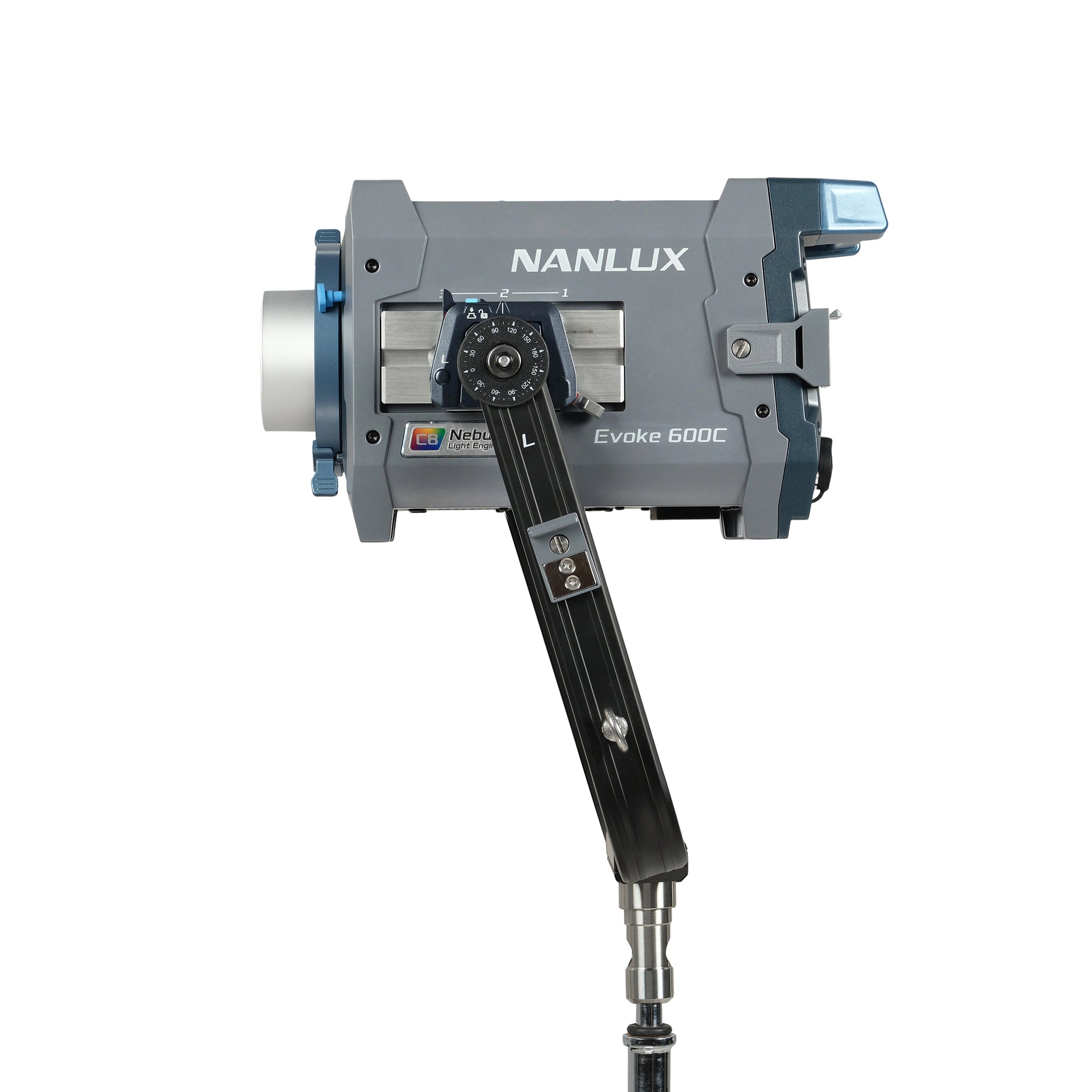 Диодно осветление NANLUX Evoke 600C Full-color с куфар с колелца