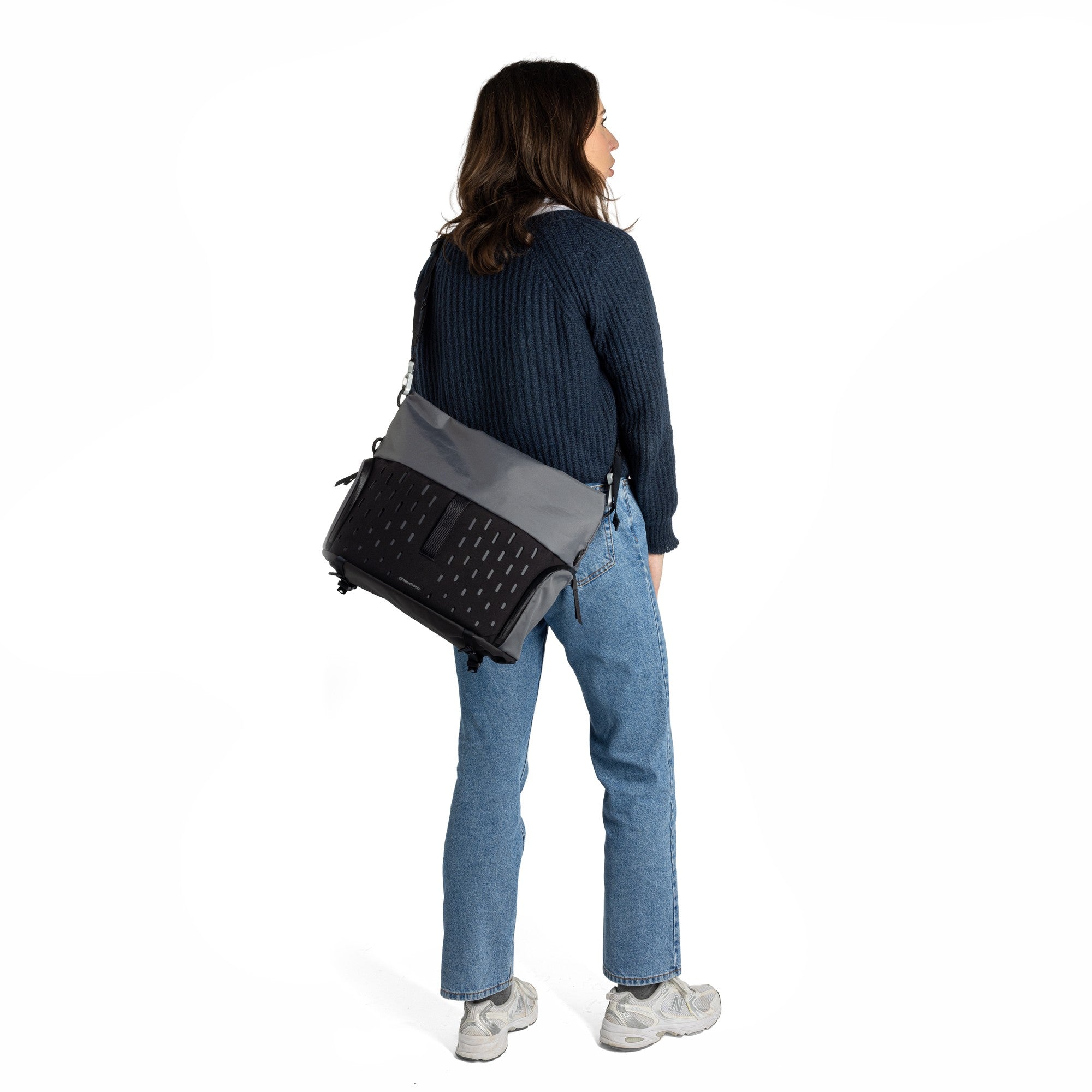 Фоточанта Manfrotto UNCOVER Messenger 12L