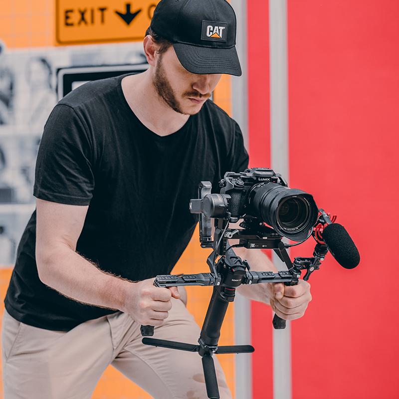 FALCAM F22 Quick Release Dual Handheld for Stabilizer 2572