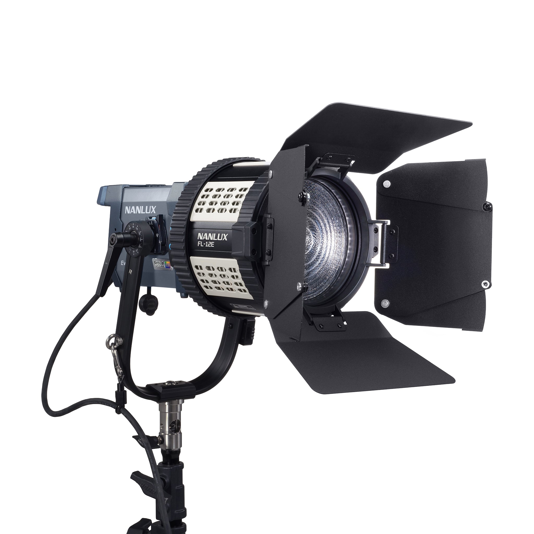 Моторизирана френелова леща NANLUX FL-12E FE (15-35°)